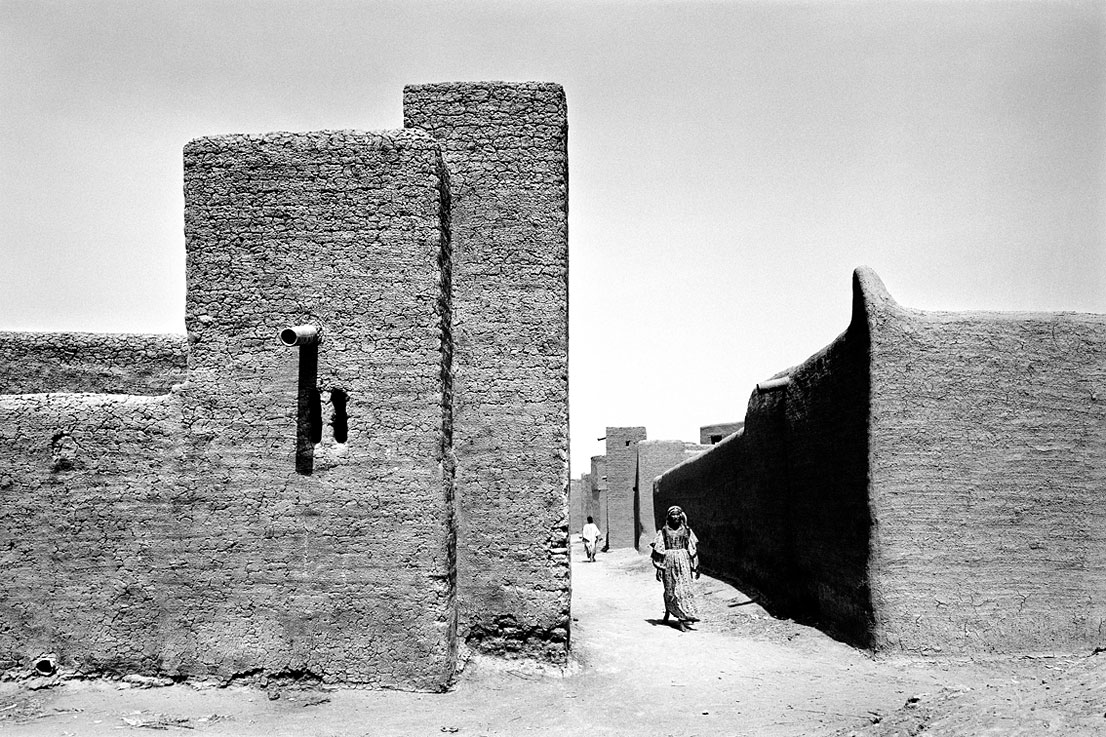 Street, Djenne, Mali 